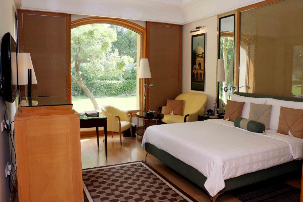 Trident Gurgaon Otel Dış mekan fotoğraf A room at Taj Bengal