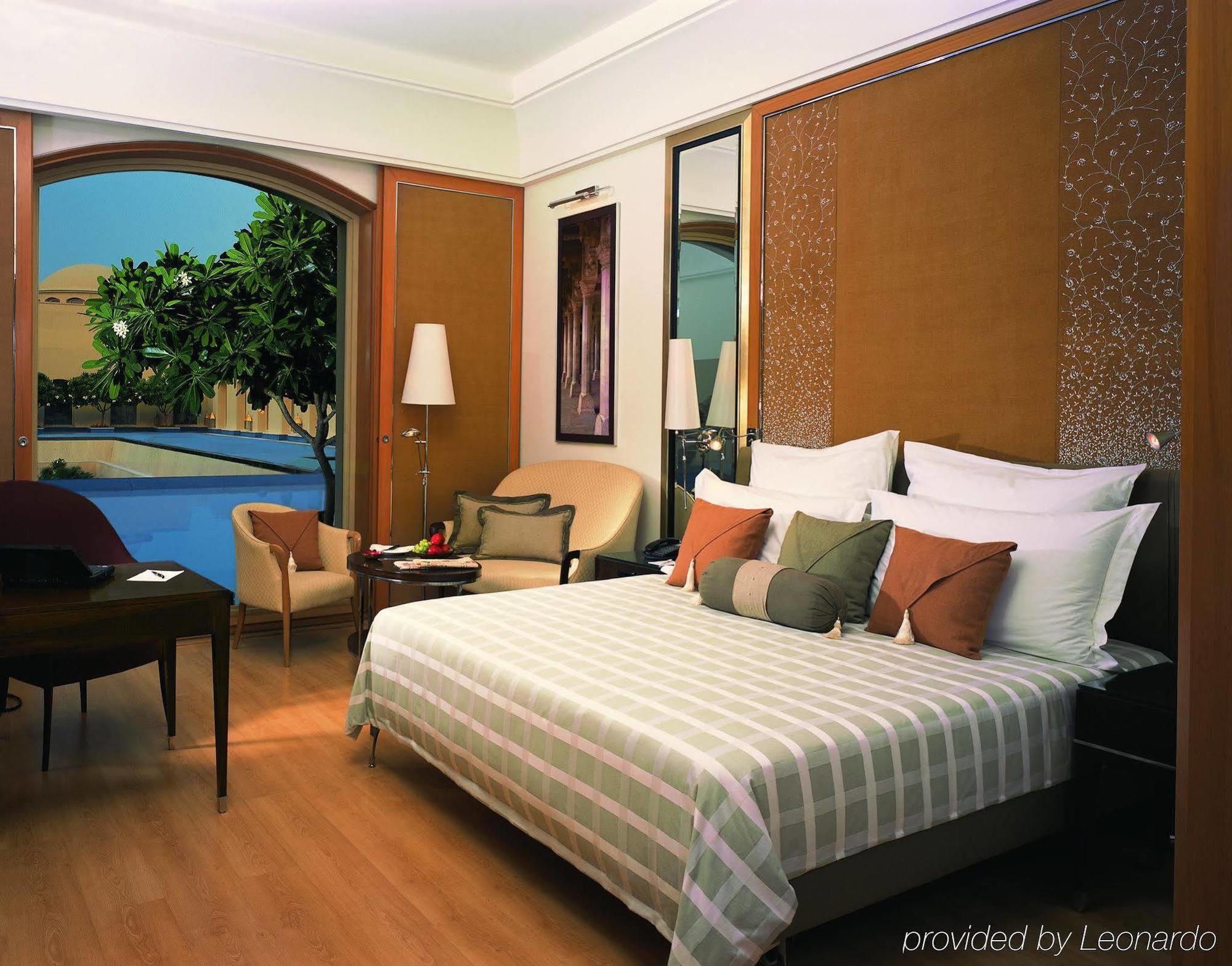 Trident Gurgaon Otel Oda fotoğraf A room at the Taj Bengal